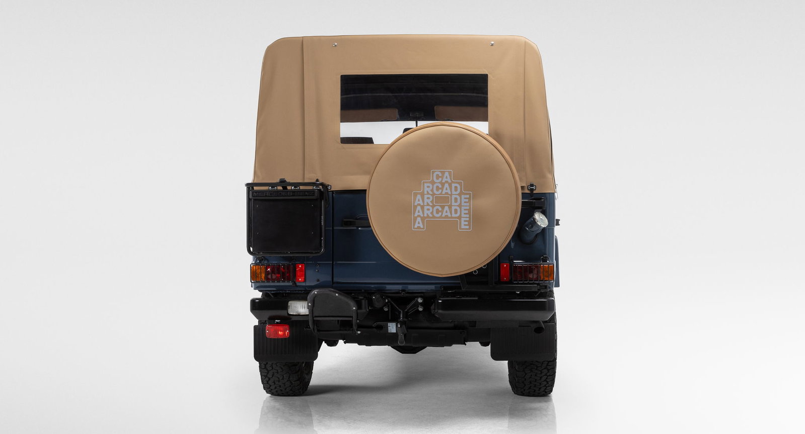 Arcade Sojourn - rear